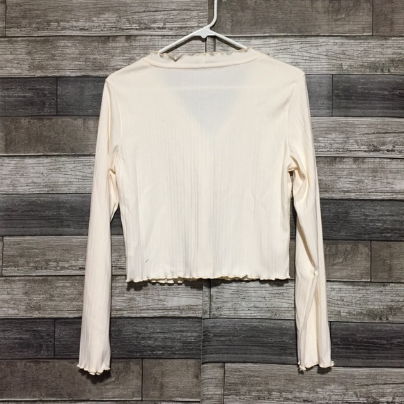 Dazy Button Front Blouse Top Women’s XL Off White Ruffled Accents Soft - Picture 5 of 11